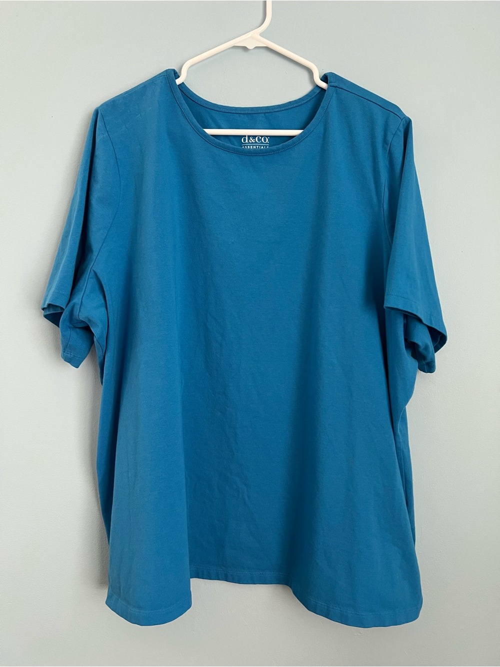 d & co essentials Blue Crew Neck Tee